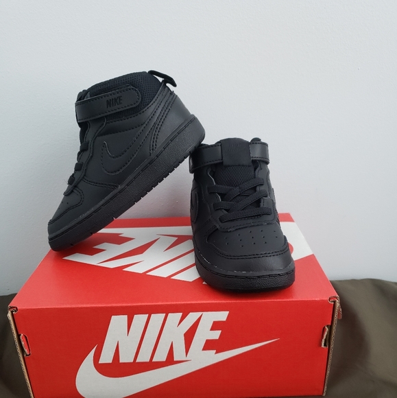 Nike Court Borough MID 2 - Picture 2 of 7